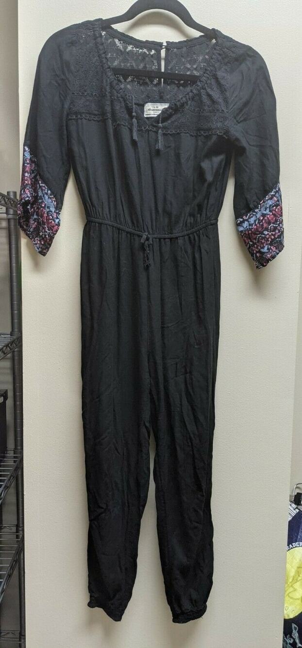 Abercrombie Teen Black Floral Romper Jumpsuit SZ M